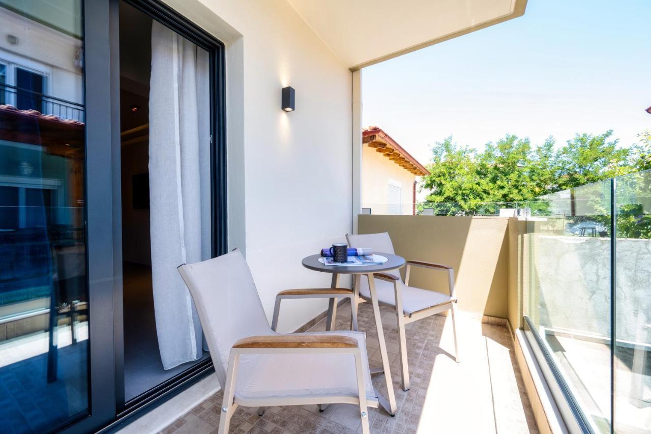 Jj Rooms Luxury Apartments Kallithea  Quarto foto